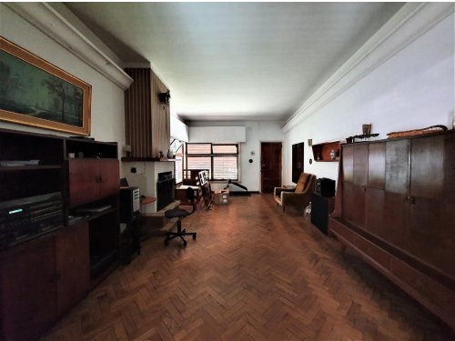 🏠 SE VENDE CASA - 4 DORMITORIOS, CON GARAJE Y PATIO - Clasionce | Fácil