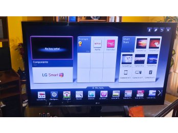 Smart TV LG 42LS5700 Incluye 1 dongle Wi-Fi
