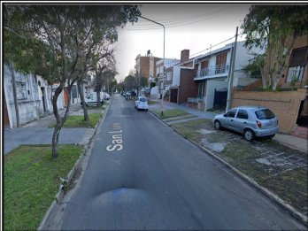 VENDO CASA PARA RECICLAR, ZONA SAN LUIS Y VICTORIA